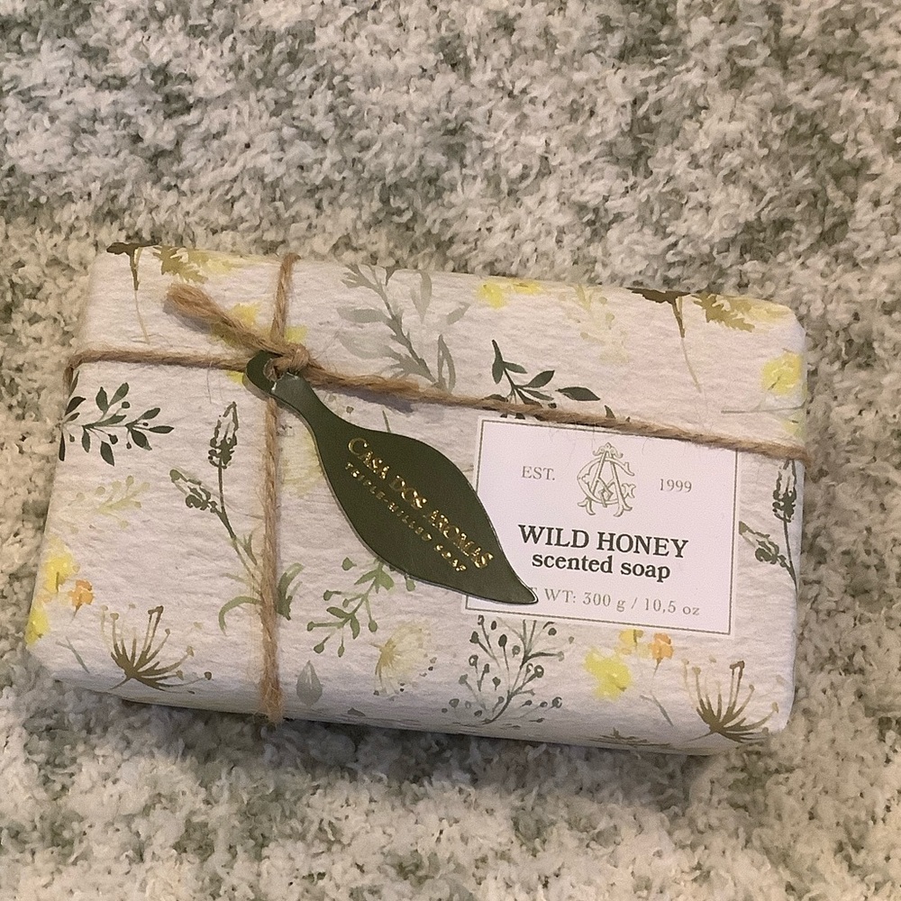 Wild Honey Scented Casa Dos Aromas Tripple Milled Soap Portugal NWT 10.50 oz